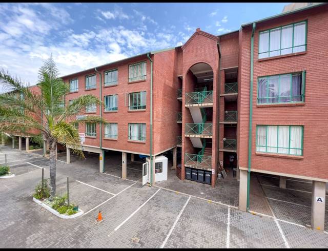 1 BEDROOM APARTMENT FOR SALE IN HATFIELD